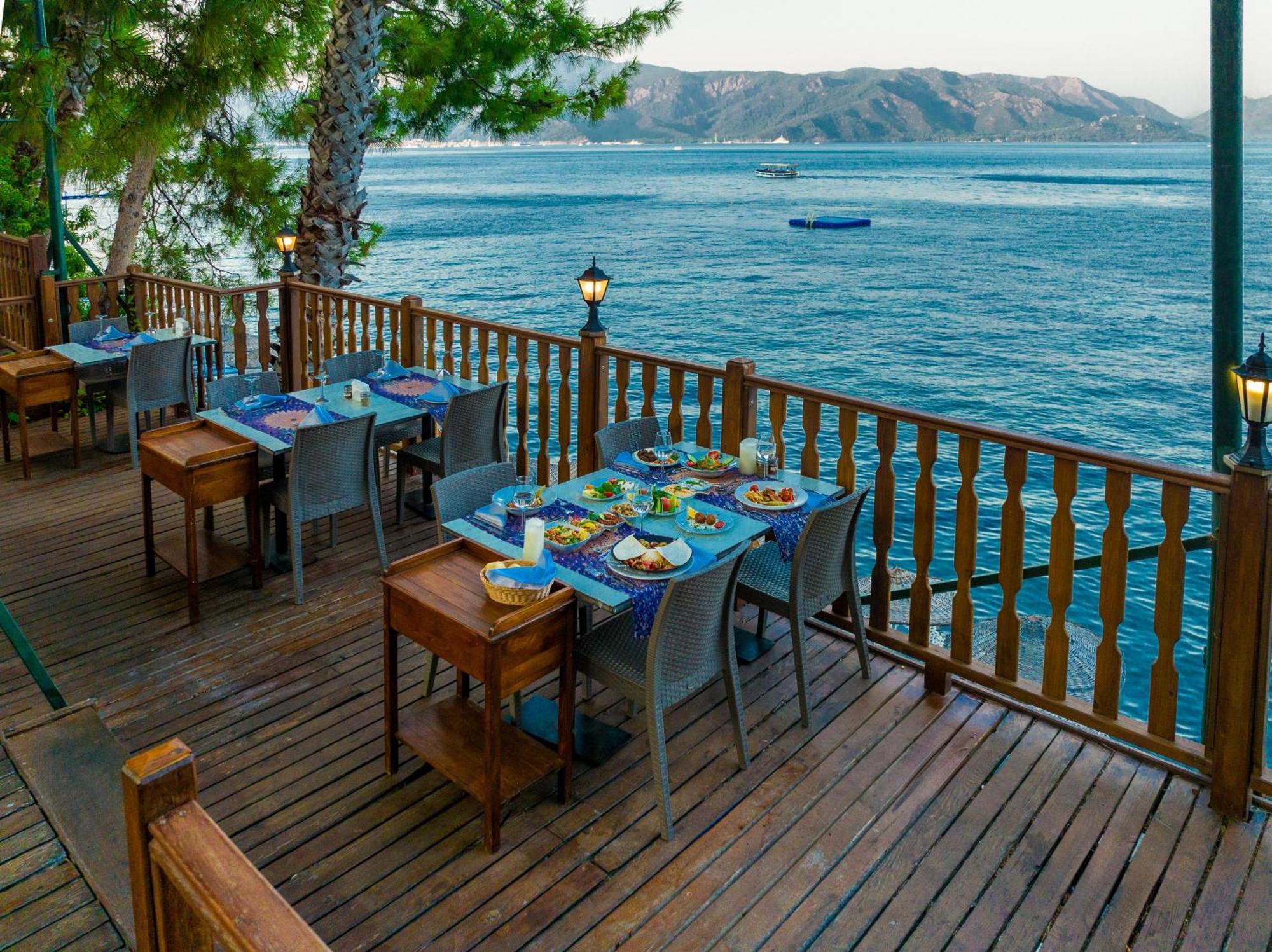 Labranda Mares Marmaris Hotel Luaran gambar Restaurant in Bodrum