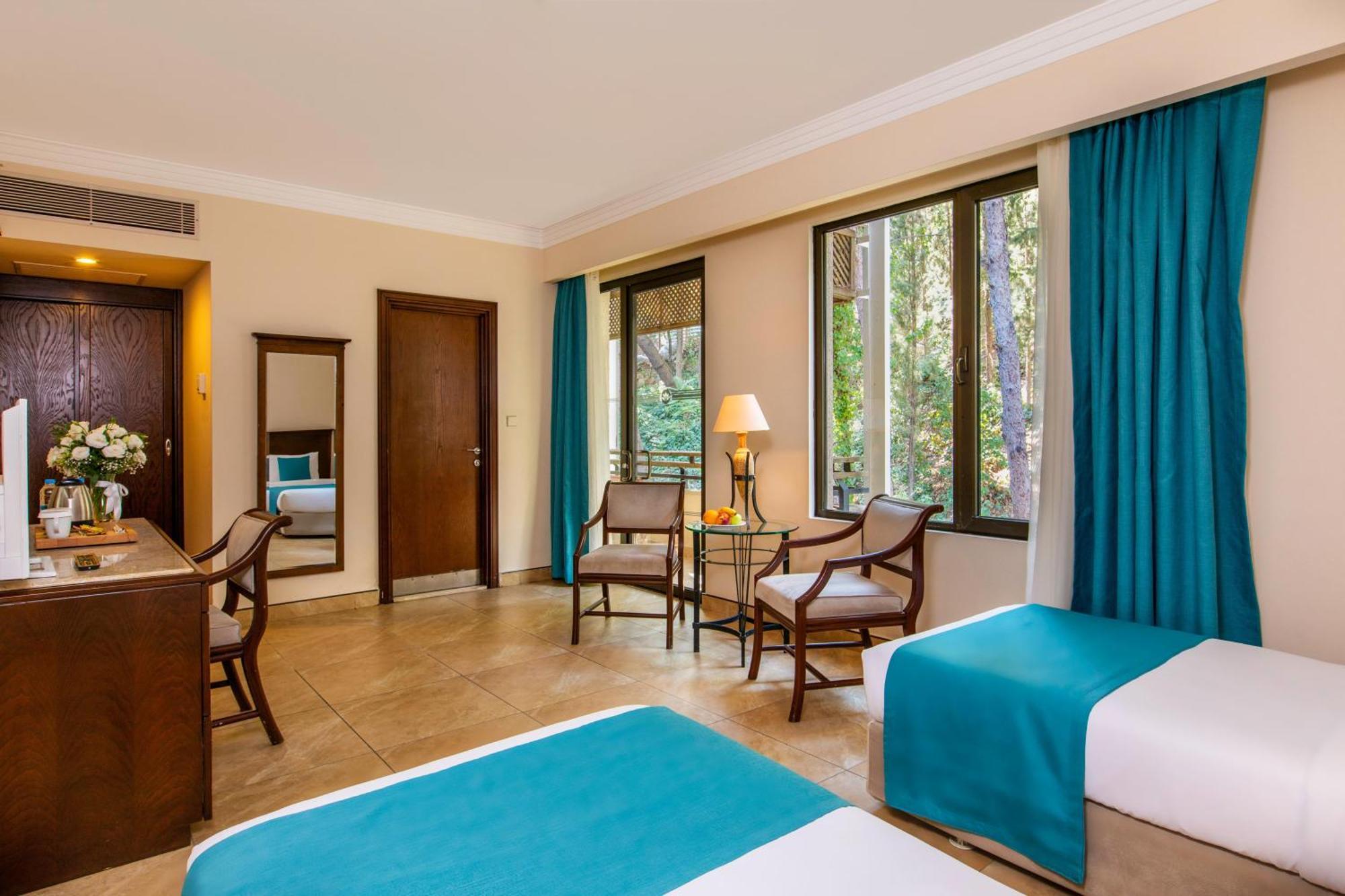 Labranda Mares Marmaris Hotel Luaran gambar A room at the hotel